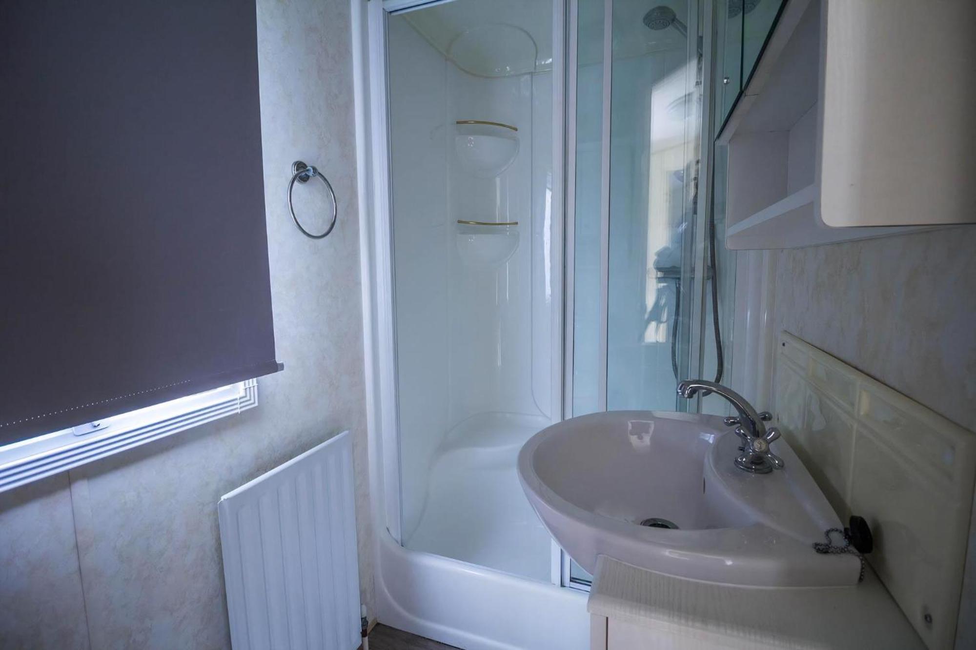 Brilliant Caravan For Hire At Manor Park In Hunstanton Norfolk Ref 23176K Hotel ภายนอก รูปภาพ